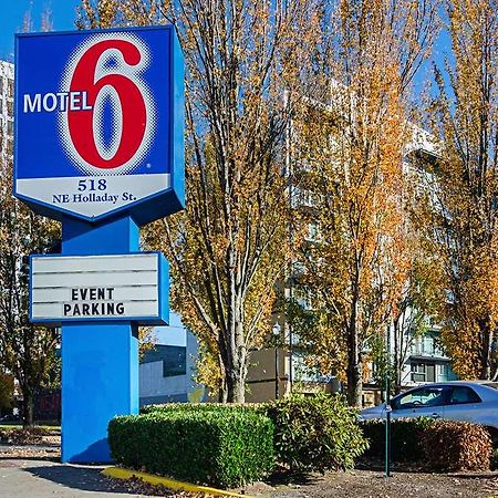 Motel 6 Portland Downtown - Convention Center Zewnętrze zdjęcie